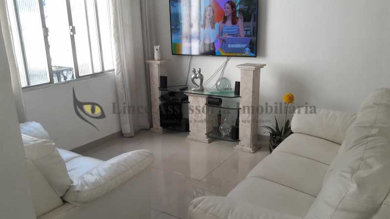 Apartamento à venda com 3 quartos, 80m² - Foto 2