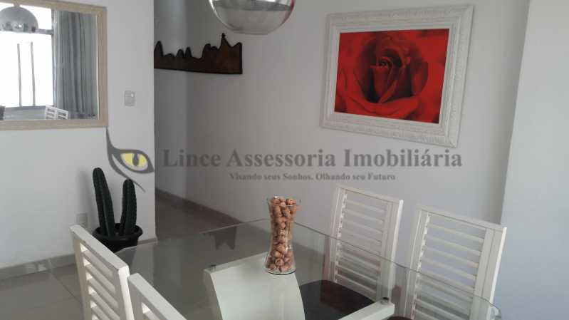 Apartamento à venda com 3 quartos, 80m² - Foto 5