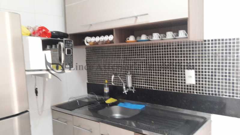 Apartamento à venda com 3 quartos, 80m² - Foto 15