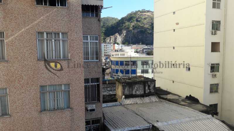 Apartamento à venda com 3 quartos, 80m² - Foto 21