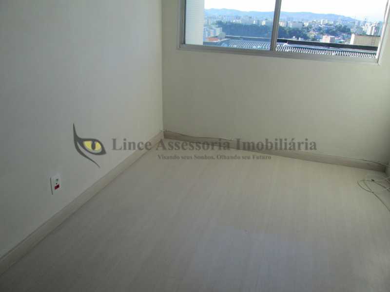 Apartamento à venda com 3 quartos, 62m² - Foto 5