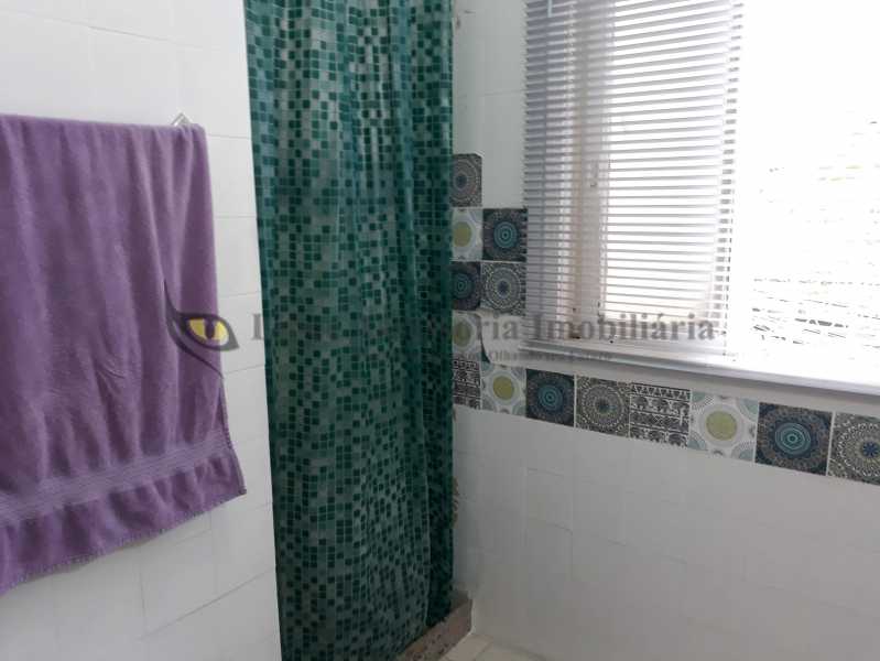 Apartamento à venda com 2 quartos, 75m² - Foto 6