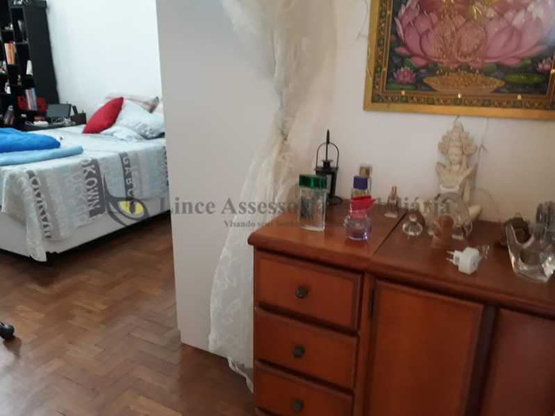 Apartamento à venda com 2 quartos, 75m² - Foto 7