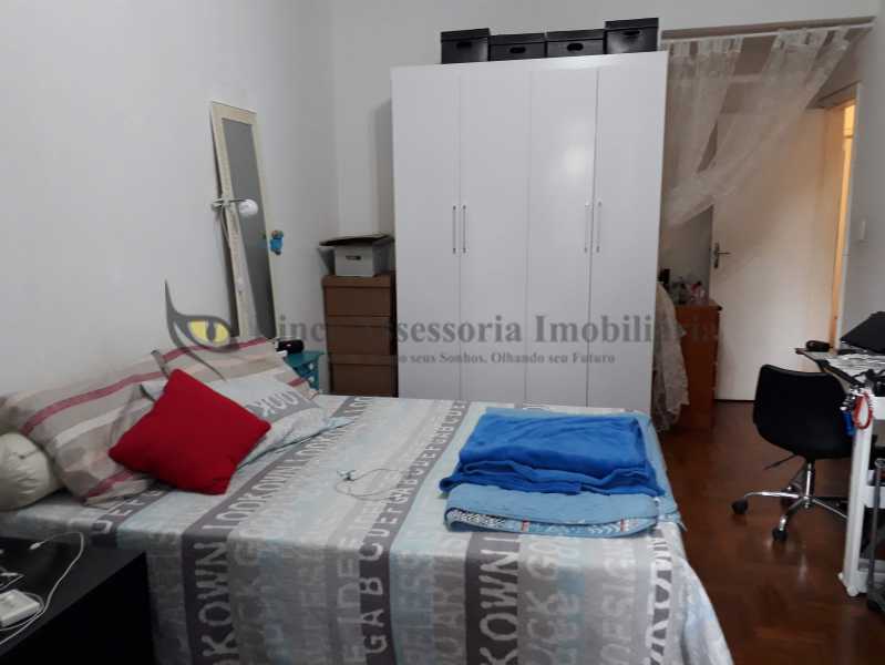 Apartamento à venda com 2 quartos, 75m² - Foto 25