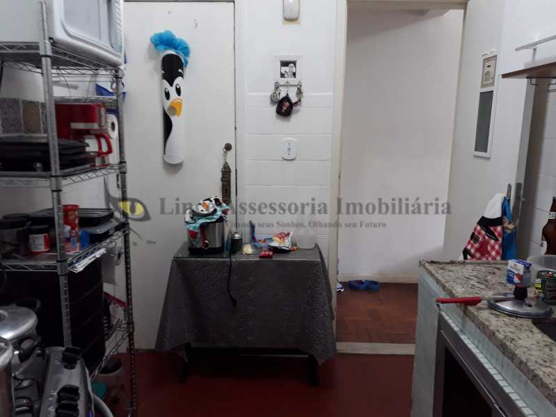 Apartamento à venda com 2 quartos, 75m² - Foto 18