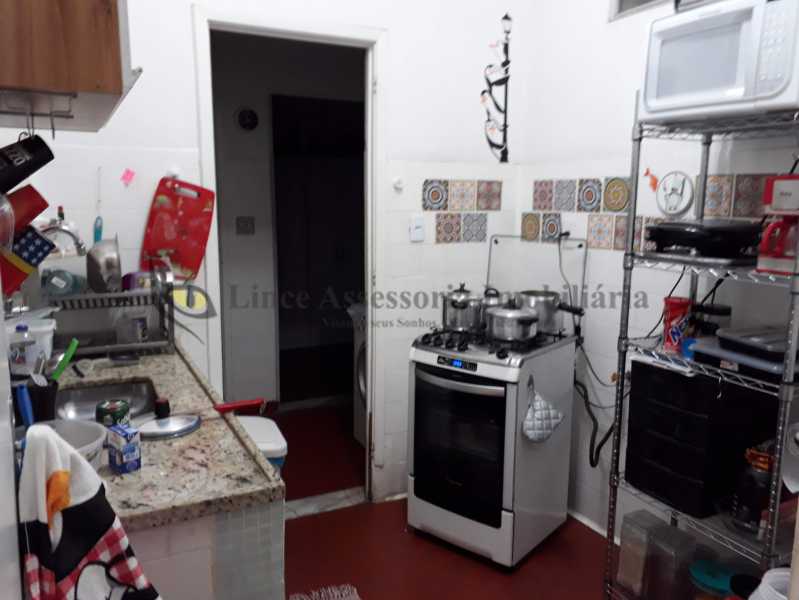 Apartamento à venda com 2 quartos, 75m² - Foto 16