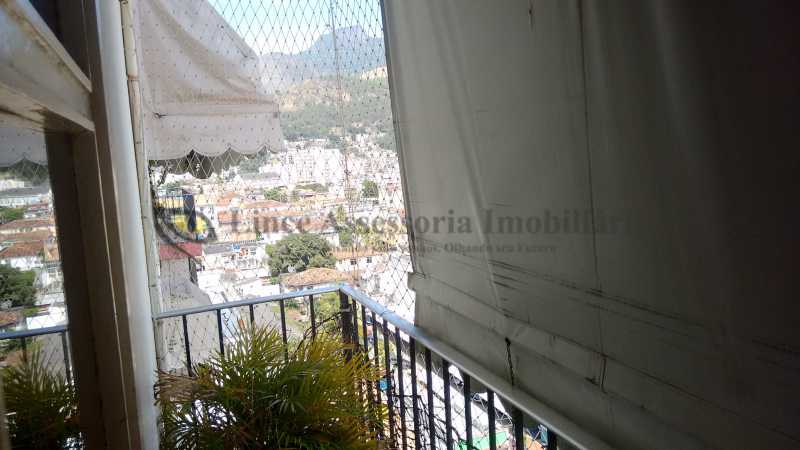 Apartamento à venda com 1 quarto, 45m² - Foto 28