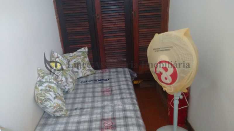 Apartamento à venda com 1 quarto, 45m² - Foto 12