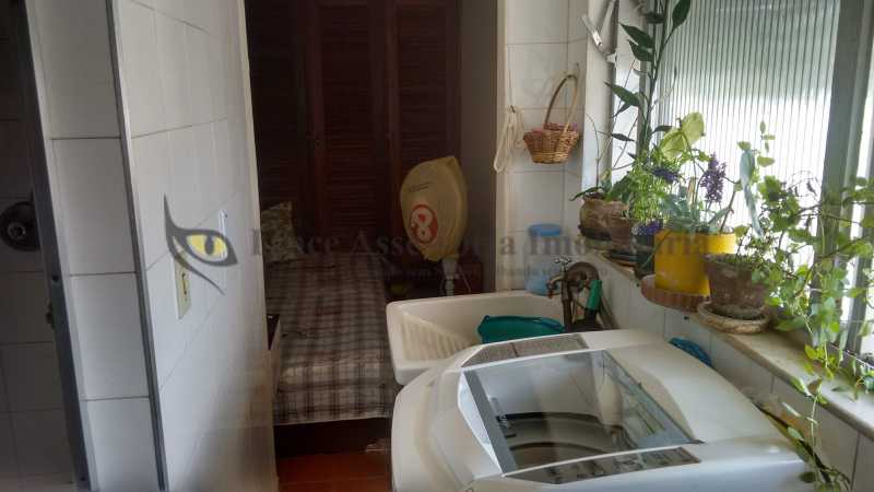 Apartamento à venda com 1 quarto, 45m² - Foto 24