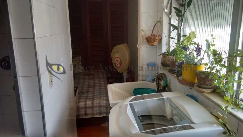 Apartamento à venda com 1 quarto, 45m² - Foto 19