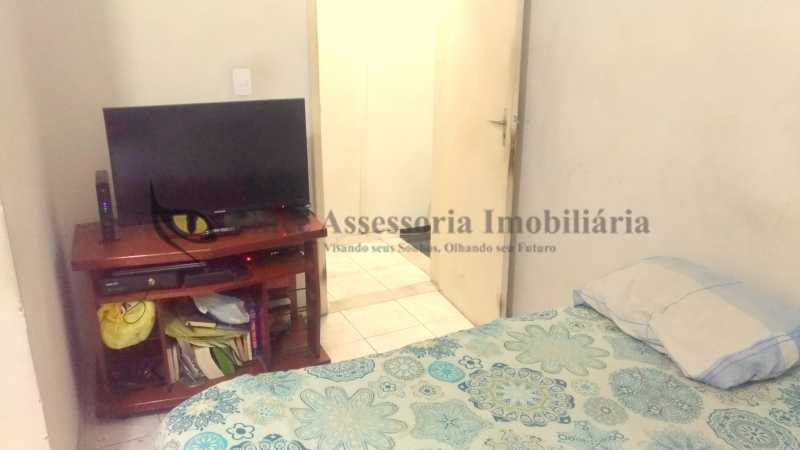 Apartamento à venda com 1 quarto, 60m² - Foto 9