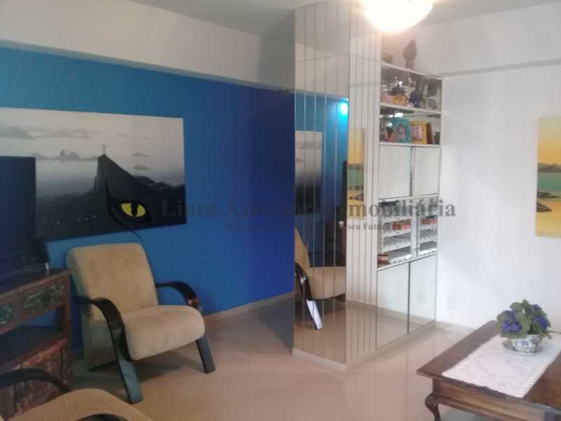 Cobertura à venda com 3 quartos, 165m² - Foto 2