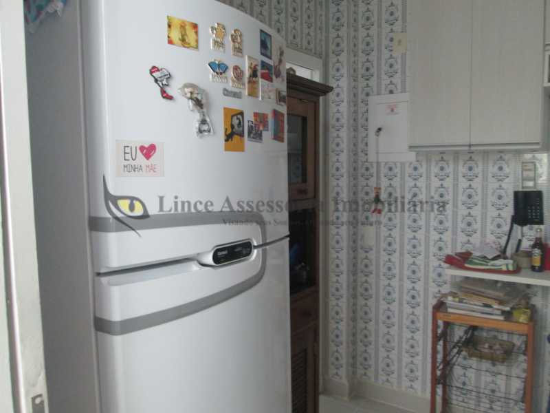 Apartamento à venda com 2 quartos, 73m² - Foto 19