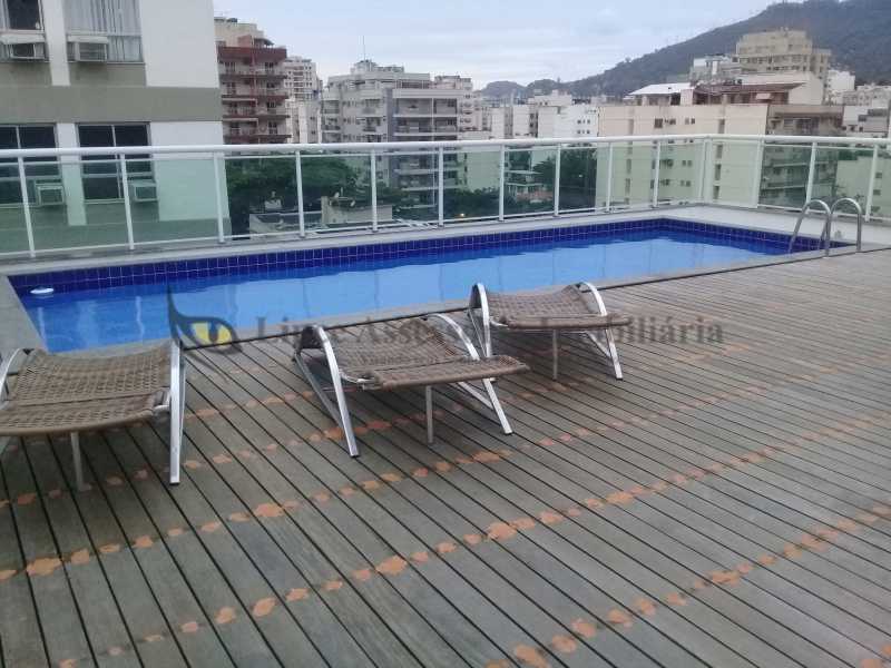 Apartamento à venda com 2 quartos, 57m² - Foto 1