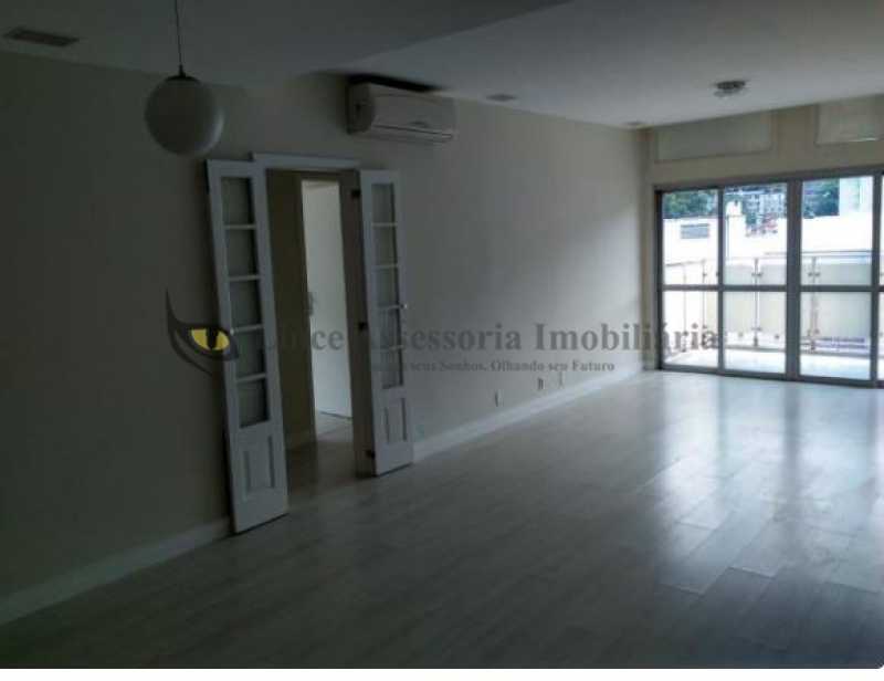 Apartamento à venda com 3 quartos, 110m² - Foto 2