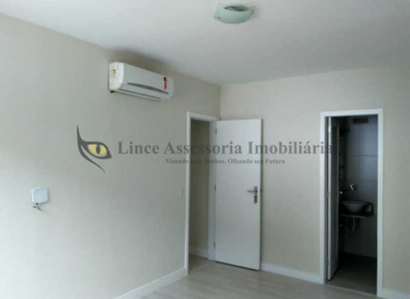 Apartamento à venda com 3 quartos, 110m² - Foto 8