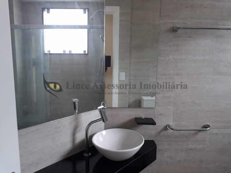 Apartamento à venda com 3 quartos, 104m² - Foto 8