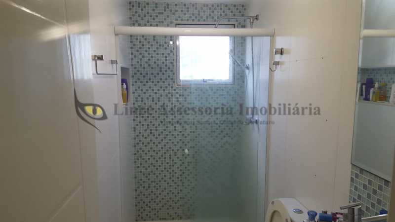 Apartamento à venda com 2 quartos, 70m² - Foto 5