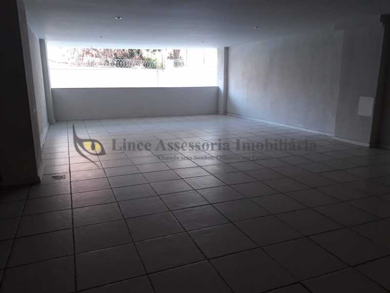 Apartamento à venda com 2 quartos, 83m² - Foto 17