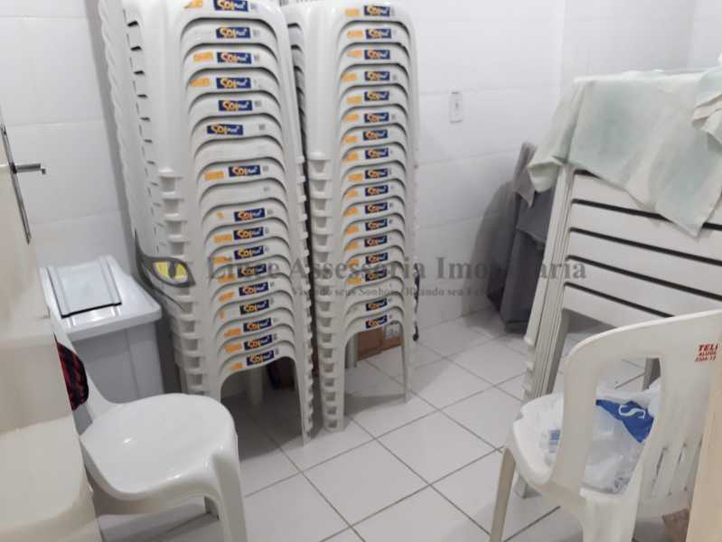 Apartamento à venda com 2 quartos, 83m² - Foto 18