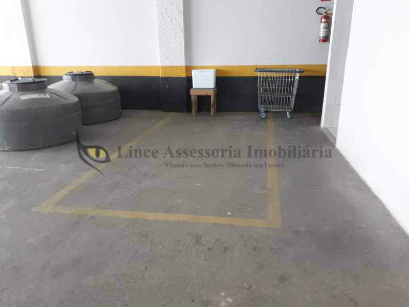 Apartamento à venda com 2 quartos, 83m² - Foto 20