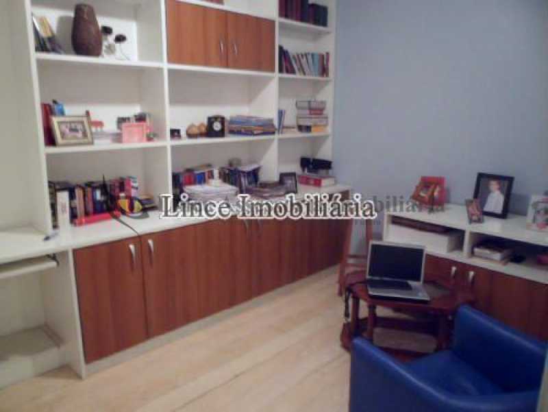 Apartamento à venda com 4 quartos, 166m² - Foto 5