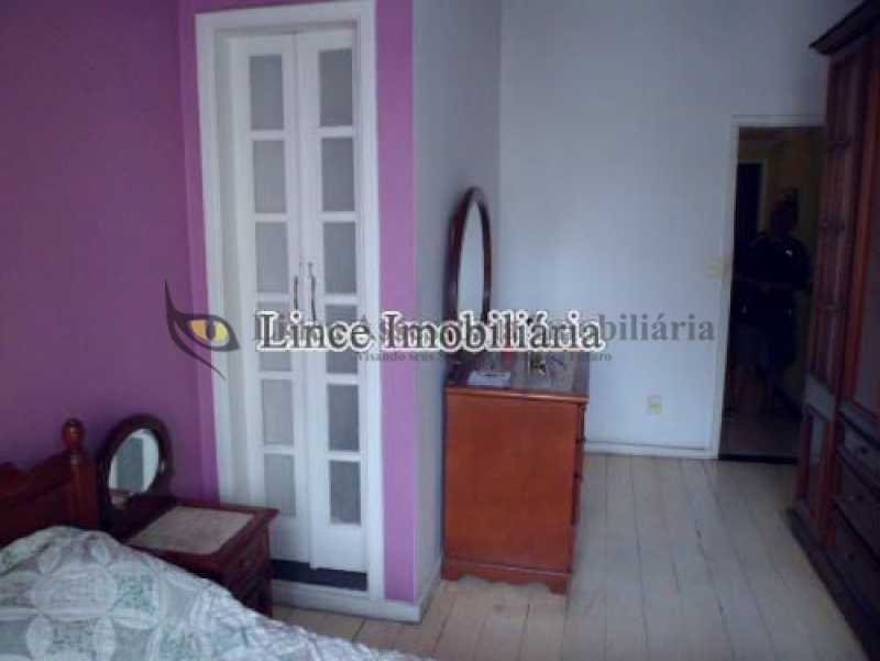 Apartamento à venda com 4 quartos, 166m² - Foto 11