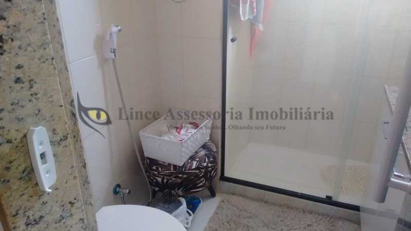 Apartamento à venda com 2 quartos, 72m² - Foto 13