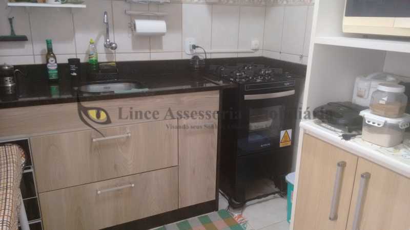 Apartamento à venda com 2 quartos, 72m² - Foto 19