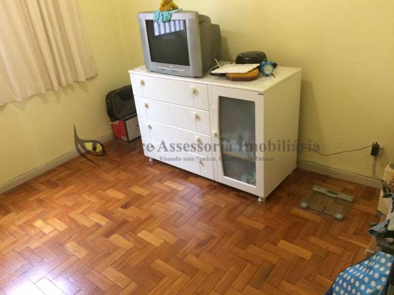 Apartamento à venda com 2 quartos, 65m² - Foto 12