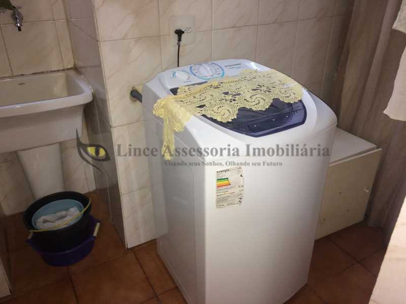 Apartamento à venda com 2 quartos, 65m² - Foto 18