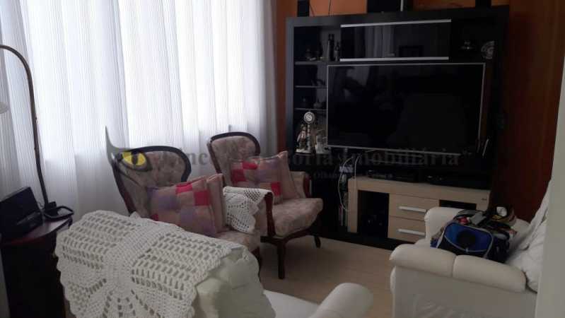 Apartamento à venda com 2 quartos, 82m² - Foto 5