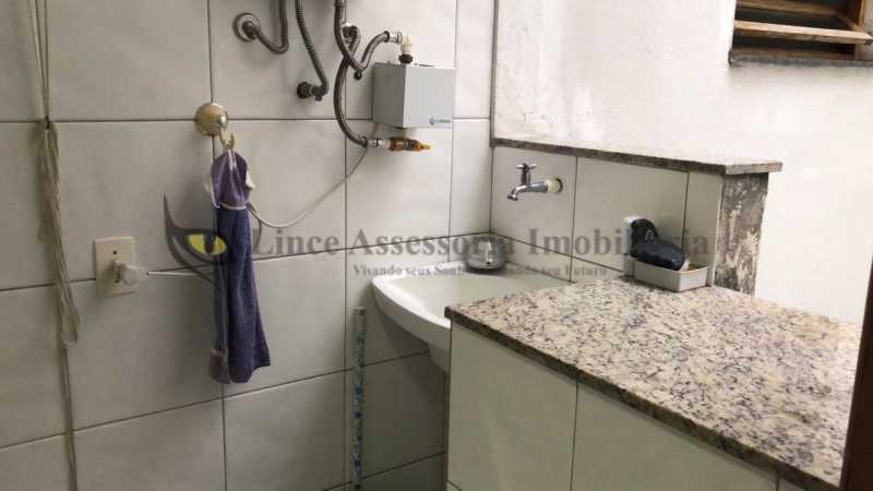 Apartamento à venda com 2 quartos, 82m² - Foto 17