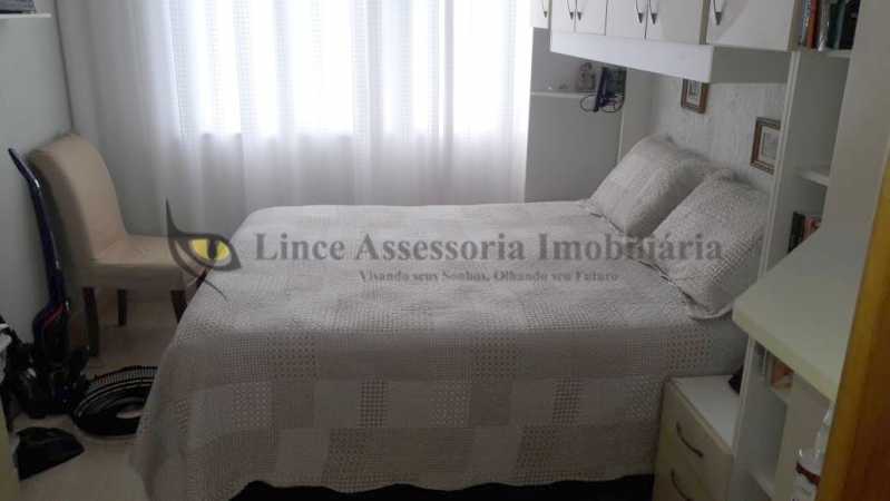 Apartamento à venda com 2 quartos, 82m² - Foto 26