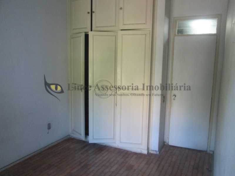 Apartamento à venda com 3 quartos, 110m² - Foto 11