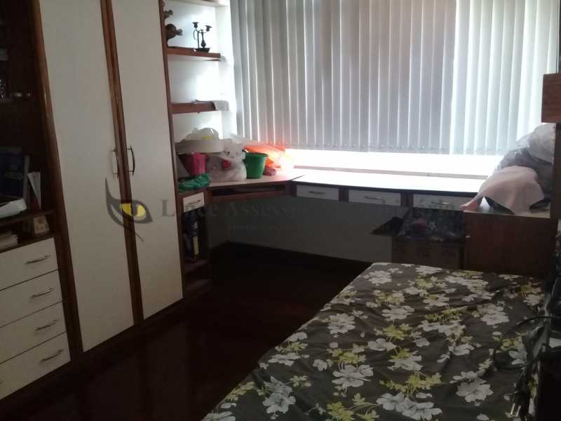 Apartamento à venda com 2 quartos, 77m² - Foto 10