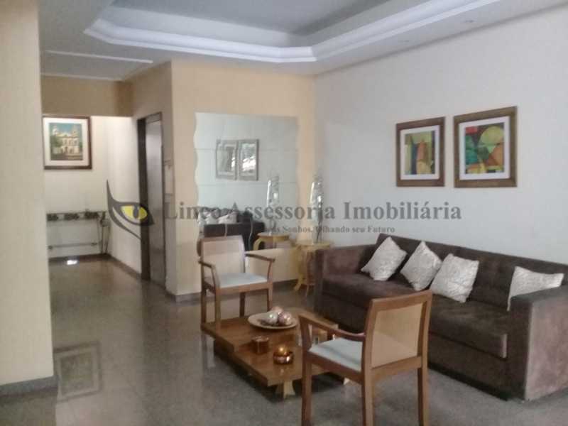 Apartamento à venda com 2 quartos, 77m² - Foto 20