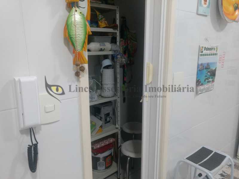 Casa à venda com 3 quartos, 240m² - Foto 21