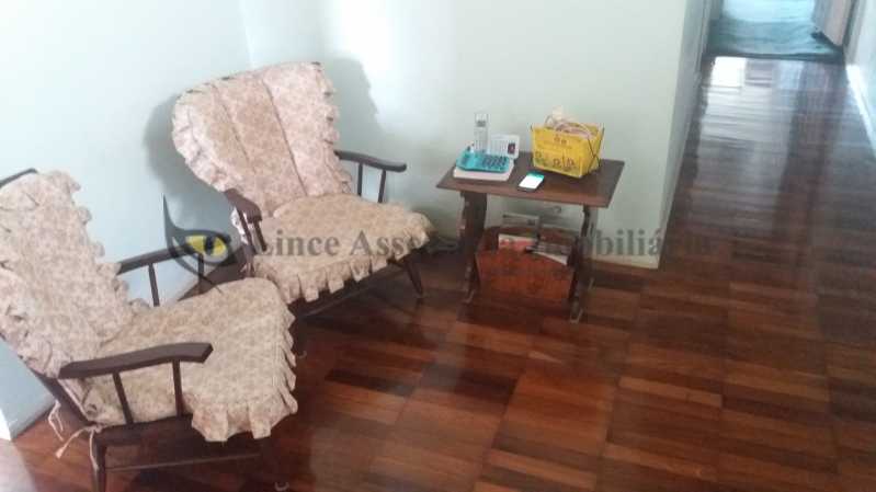 Apartamento à venda com 3 quartos, 180m² - Foto 15