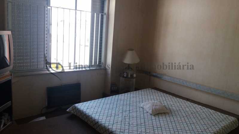 Apartamento à venda com 3 quartos, 180m² - Foto 22