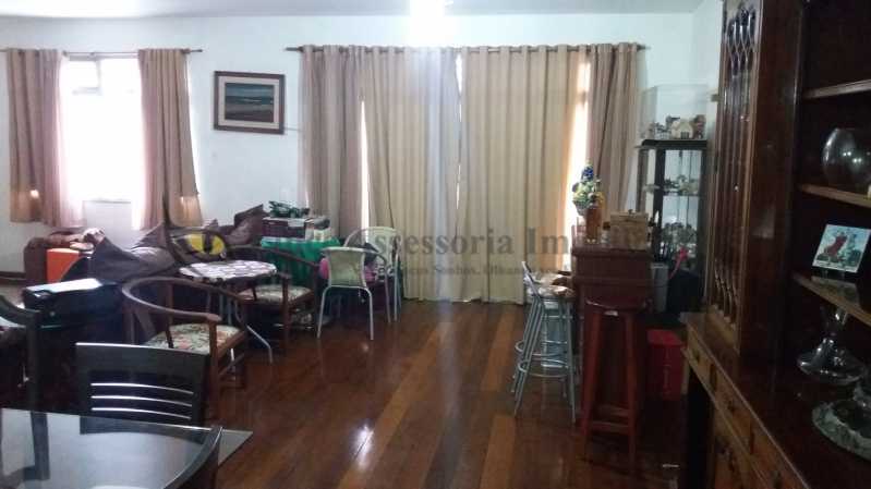 Apartamento à venda com 4 quartos, 170m² - Foto 1