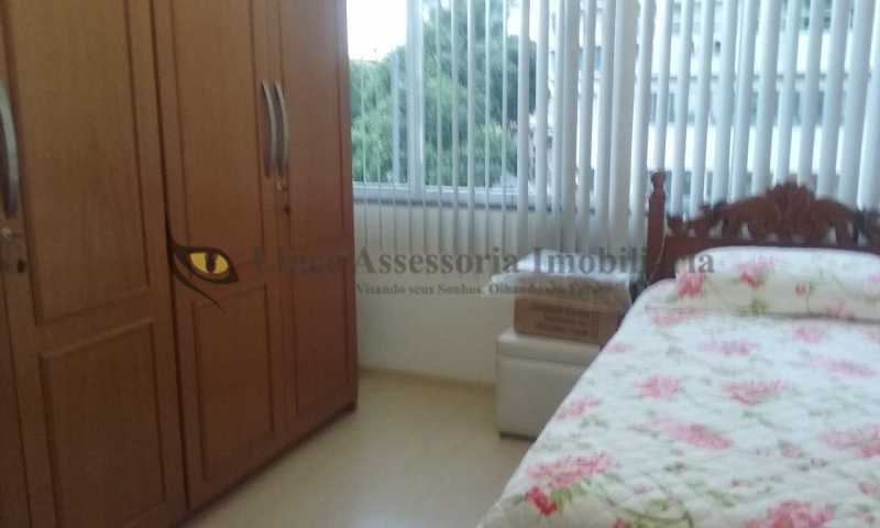 Apartamento à venda com 2 quartos, 70m² - Foto 7