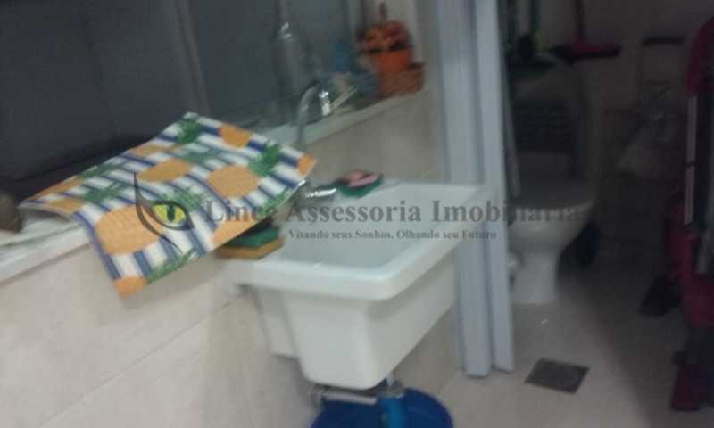 Apartamento à venda com 2 quartos, 70m² - Foto 12