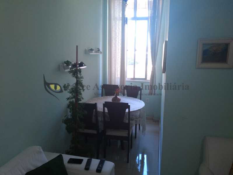 Apartamento à venda com 2 quartos, 73m² - Foto 3