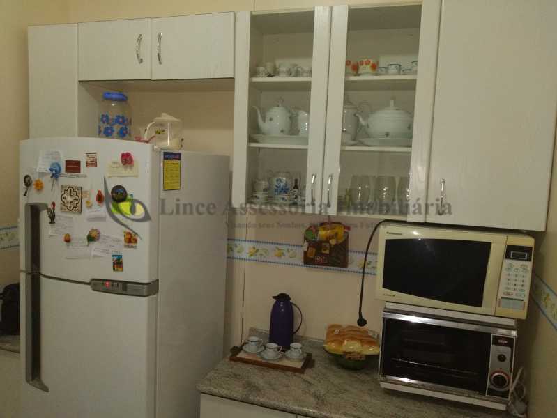 Apartamento à venda com 2 quartos, 73m² - Foto 17