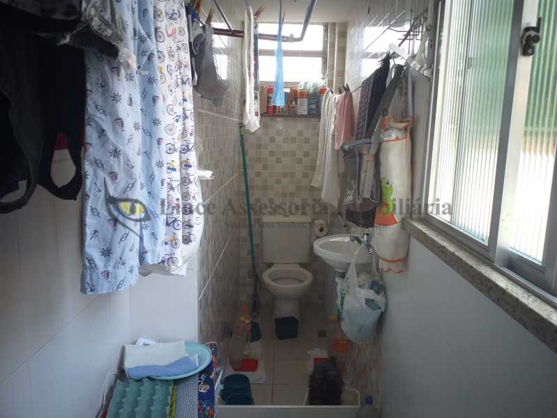 Apartamento à venda com 2 quartos, 80m² - Foto 12