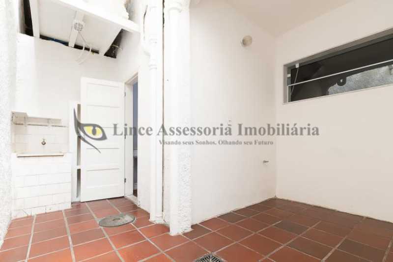 Casa à venda com 3 quartos, 170m² - Foto 26