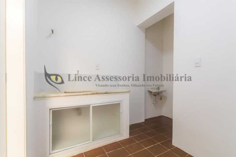 Casa à venda com 3 quartos, 170m² - Foto 27