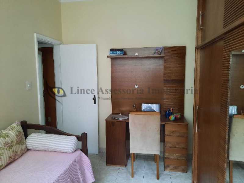 Apartamento à venda com 3 quartos, 84m² - Foto 11