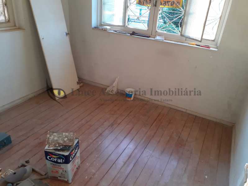 Casa à venda com 2 quartos, 110m² - Foto 4